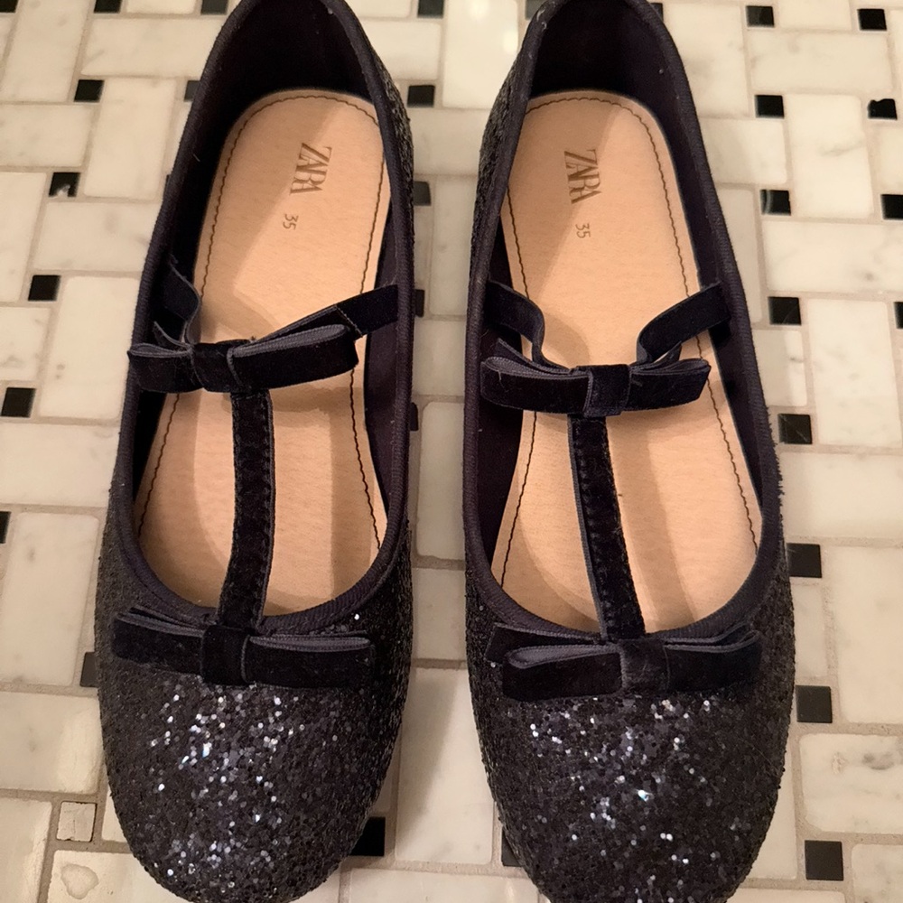 Zara Glitter Navy Blue Dress Shoes with velvet T-Strap